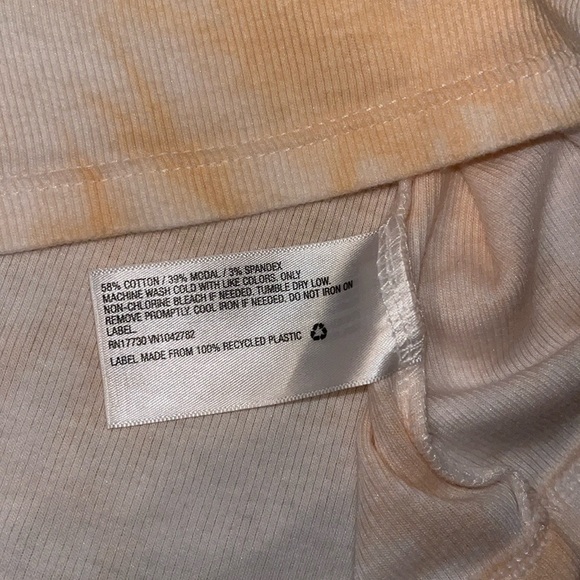 A New Day Tie Dye Tank Top - Picture 6 of 8